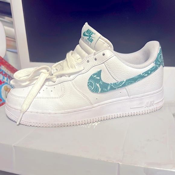 Lincoln swoop  Air Force 1 - Picture 1 of 4